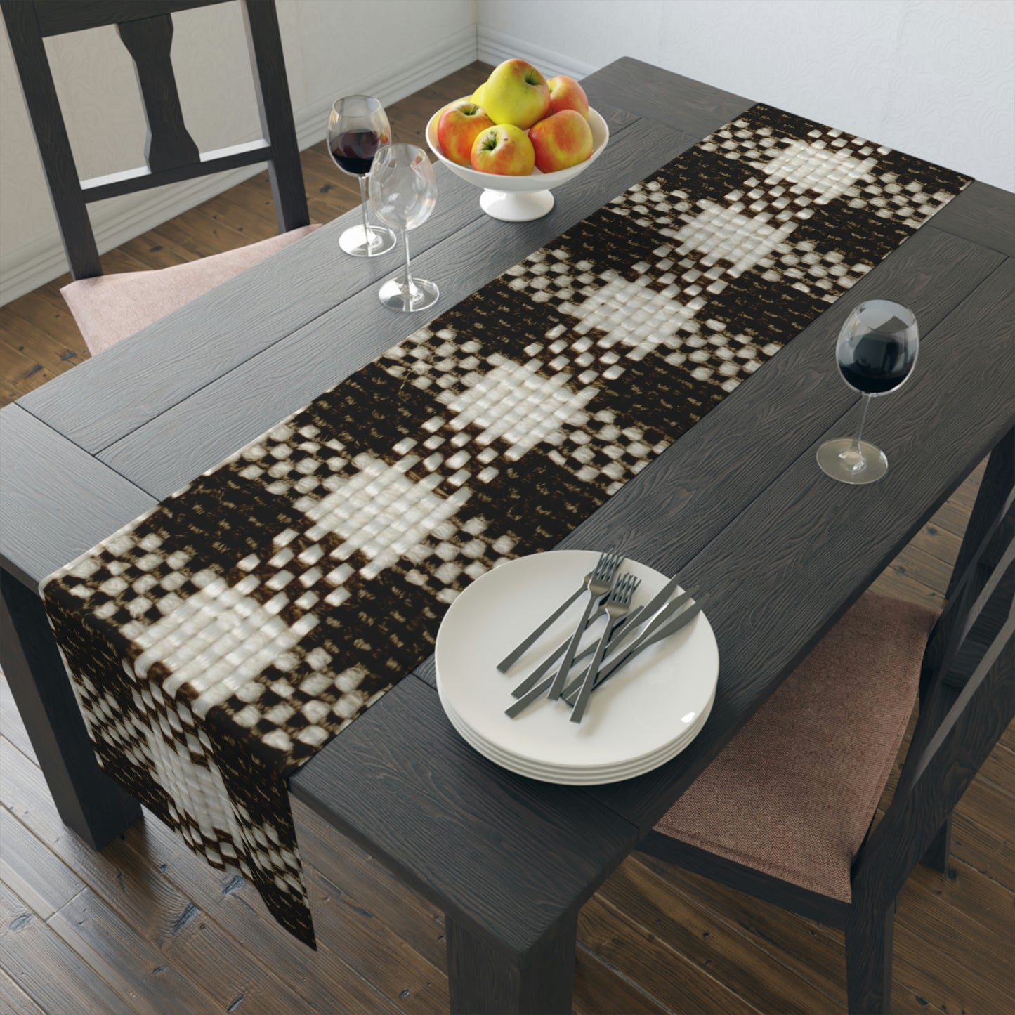 Table Runner (Cotton, Poly)-Black and White